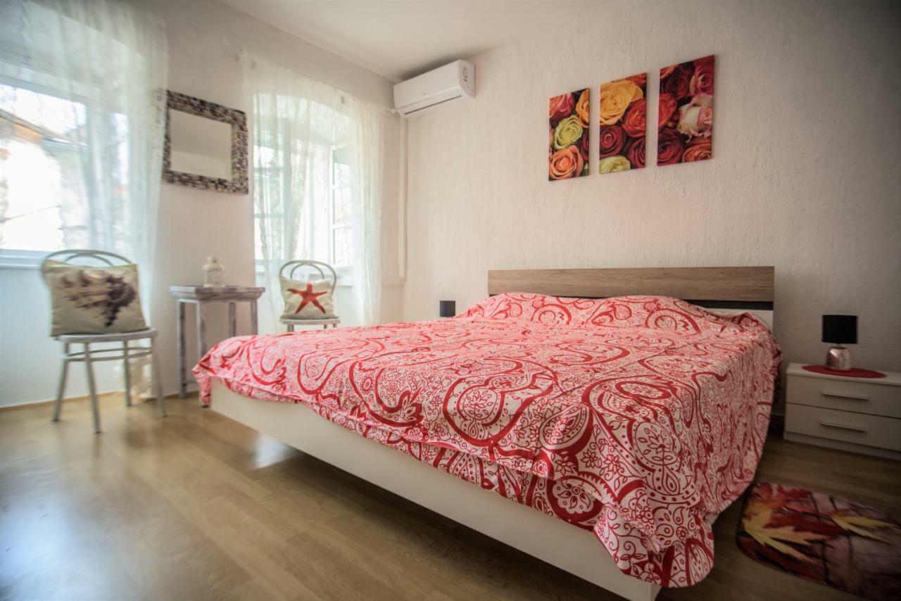 Apartment Dolores Црес Экстерьер фото