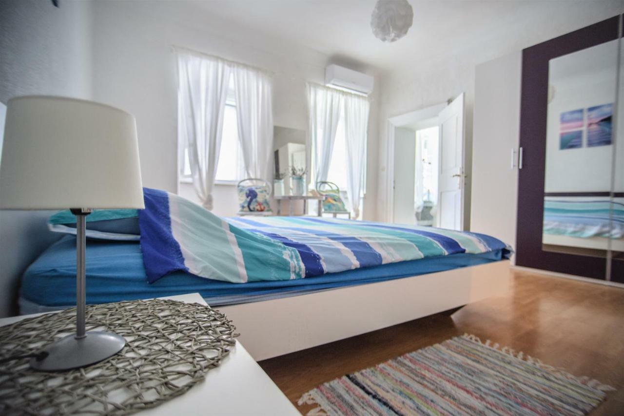 Apartment Dolores Црес Экстерьер фото